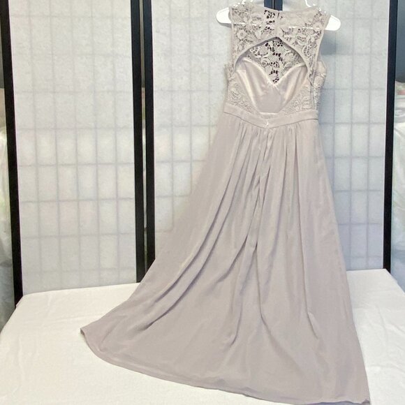 Lulus Formal Gown M Sweetheart Empire Waist Open Back Grey Crochet Bodice - Picture 9 of 11